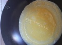 美味的蛋包饭做法图解5)