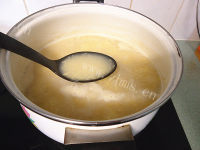 玉盘珍馐的海参小米粥的做法图解七