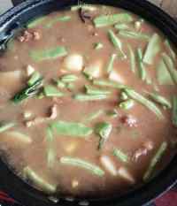 软烂土豆豆角炖鸡块做法图解7)