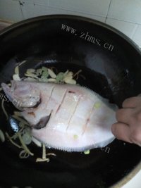 五味俱全的红烧鱼做法图解5)