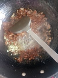 自制肉酱做法图解6)