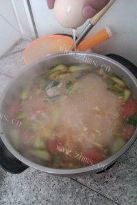 金针菇鸡蛋汤做法图解9)