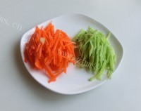 葱油裙带菜做法图解3)