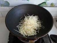 营养老黄瓜玉米鸡汤的做法图解一