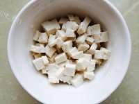 自制豆腐白菜瘦肉粥做法图解5)