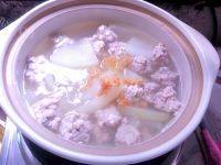 美味的冬瓜肉丸汤
