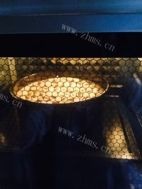 自制葡萄干戚风蛋糕做法图解24)