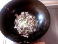家常菜干豆角炒肉做法图解3)