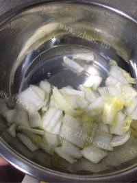 美味的辣白菜做法图解3)