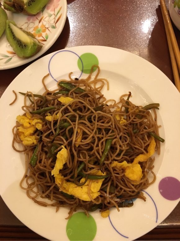 芳香四溢的豆角焖面