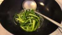 蒜蓉小白菜做法图解9)