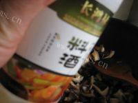 十分诱人的香菇炒肉做法图解3)