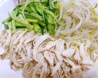 鲜香麻辣鸡丝凉面做法图解10)