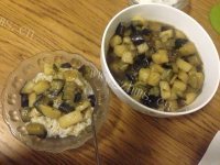 质嫩爽口的土豆炖茄子做法图解9)