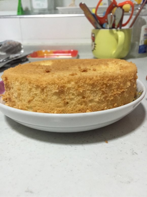 香喷喷的戚风蛋糕