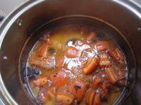 红烧肉炖土豆做法图解9)
