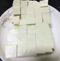 独特的炒豆腐做法图解1)