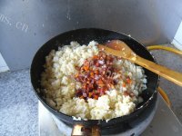 喷香的火腿蛋炒饭做法图解11)