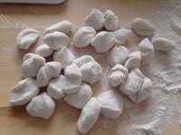 香辣尖椒鸡蛋香菇饺子做法图解2)