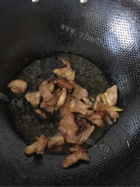 好吃的黄豆芽炒肉做法图解5)