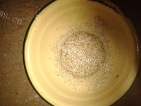 脆脆的香酥芝麻饼做法图解7)