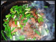 自己做的蒜苗炒腊肉
