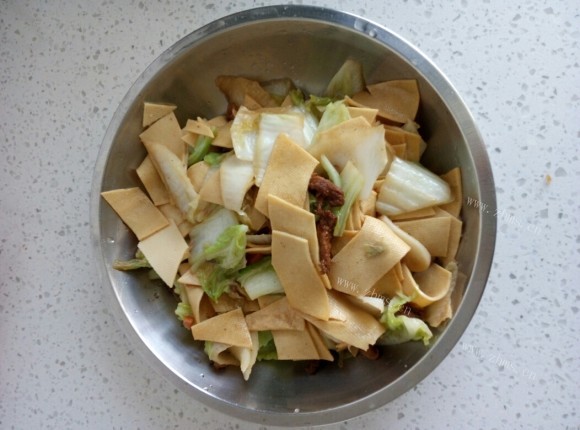 特下饭的白菜炒干豆腐