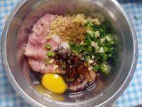 DIY韭菜猪肉饺子做法图解4)