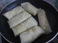 自己做的土豆丝煎饼卷做法图解9)