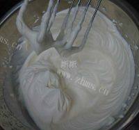 自制芒果班戟做法图解8)