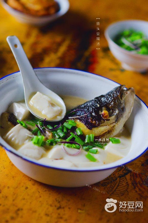 常吃不腻的鱼头豆腐汤