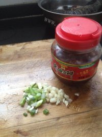 家常麻辣豆腐做法图解2)