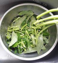 美味的蒜泥空心菜做法图解2)