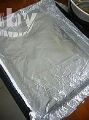 自制葱香火腿肉松蛋卷做法图解3)