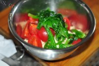 美味的菠菜鸡肉沙拉做法图解9)