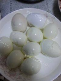 自制啤酒卤蛋做法图解2)