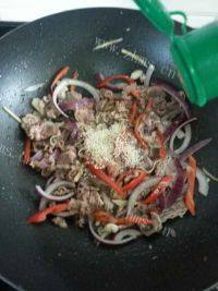 家常菜孜然牛肉片做法图解6)
