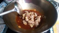 美味的牛肉版糖醋排骨做法图解11)
