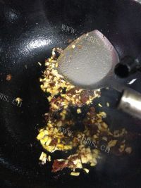 美味的双色豆腐做法图解7)