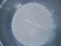 脆脆的香酥芝麻饼做法图解2)