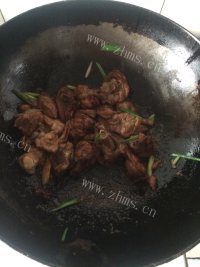 美味红烧鸡腿土豆做法图解6)
