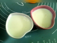 美味的蒸酥酪做法图解4)