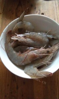 美味的凤尾虾做法图解1)