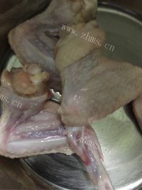 美味的板栗鸡翅做法图解1)