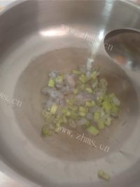 美味的海鲜疙瘩汤做法图解1)