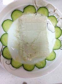 家常菜皮蛋豆腐做法图解2)