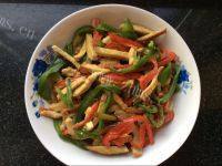 家常菜辣椒炒豆干