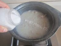 美味佳肴般的生滚鱼片粥做法图解7)