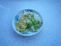 「DIY美食」韭菜炒鱿鱼做法图解3)