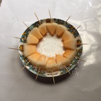 美味的糖渍牙签哈密瓜的做法图解五
